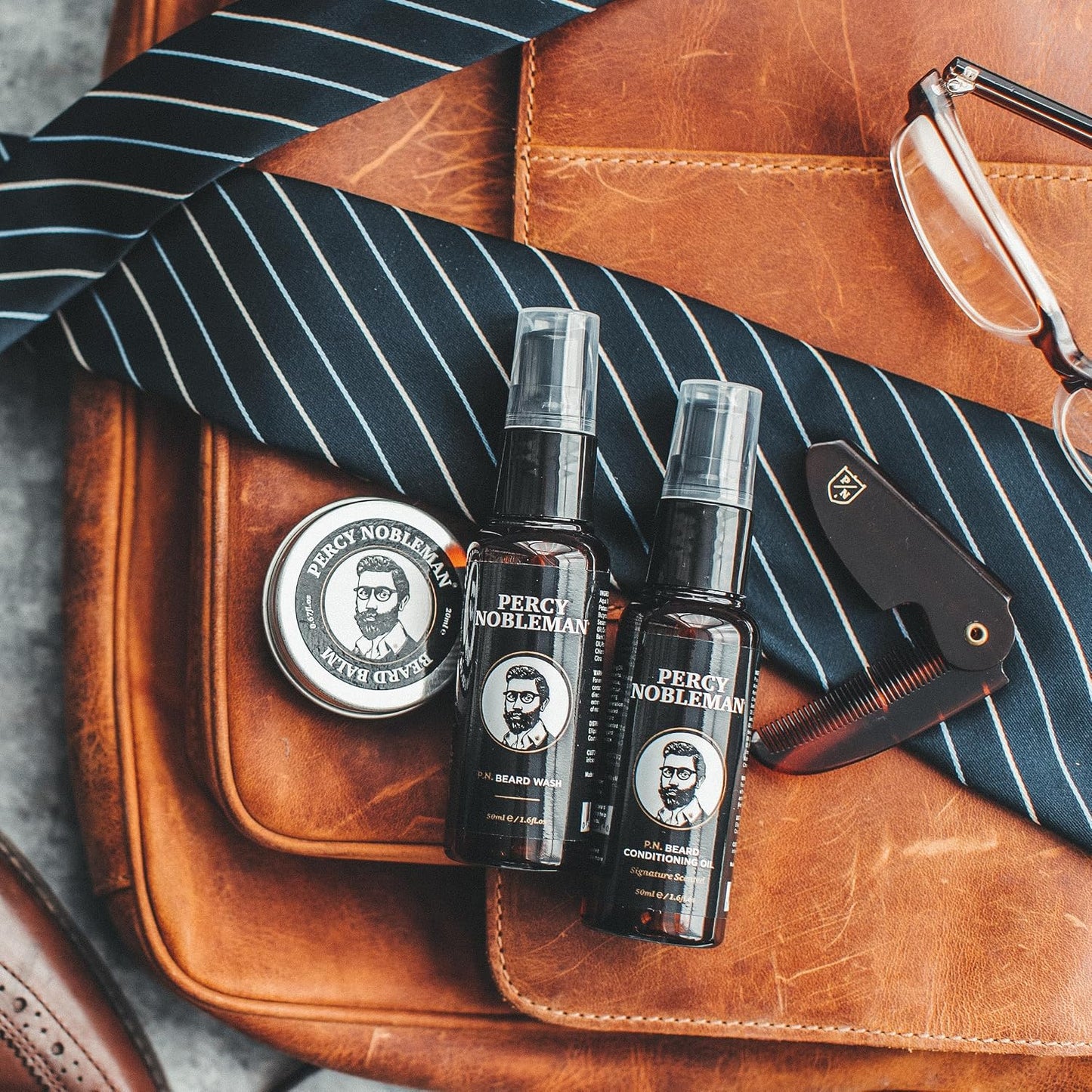 Beard Grooming Kit – Gift Set with Signature Scented Beard Oil (1.7 Fl Oz), Beard Wash (1.7 Fl Oz), Beard Balm (0.7 Fl Oz) & Beard Comb for Softening, Hydration & Beard Maintenance
