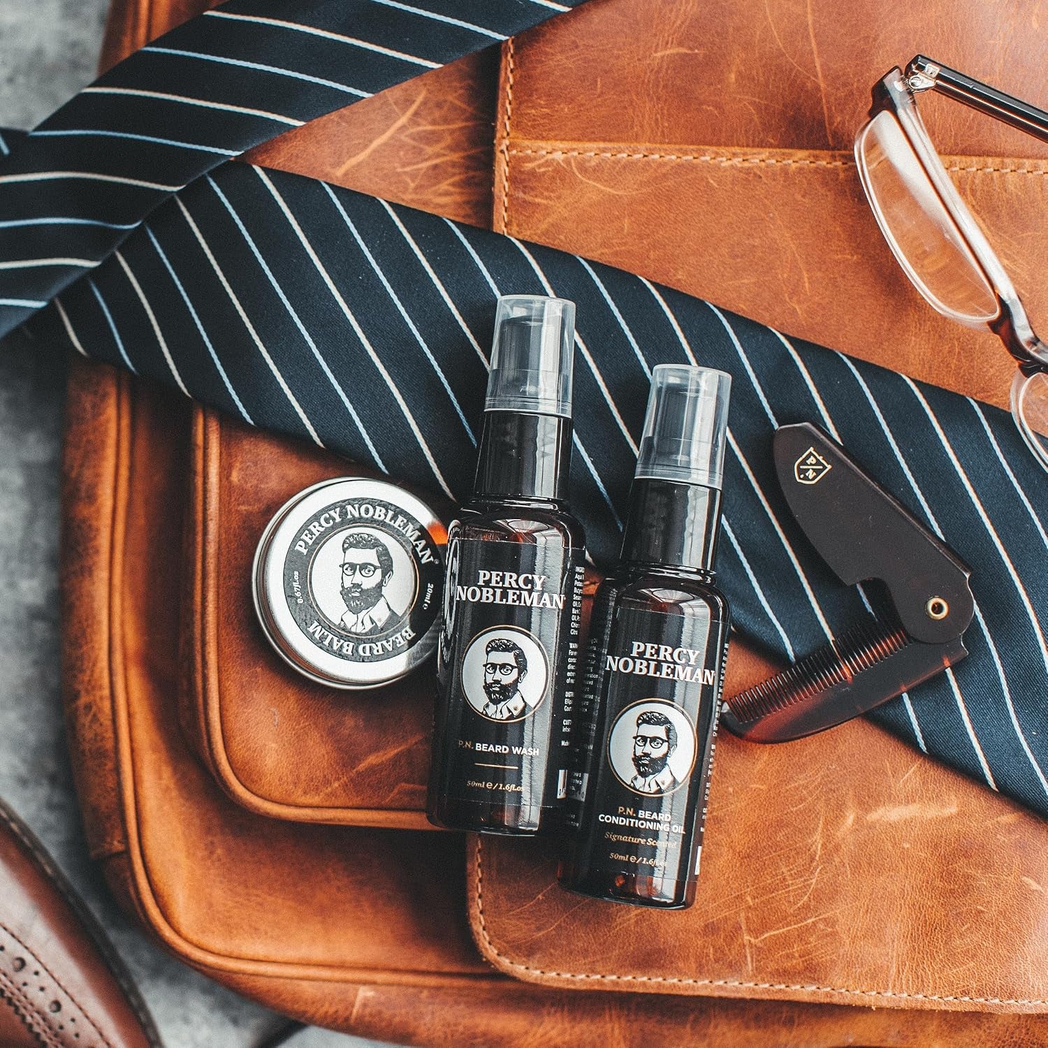 Beard Grooming Kit – Gift Set with Signature Scented Beard Oil (1.7 Fl Oz), Beard Wash (1.7 Fl Oz), Beard Balm (0.7 Fl Oz) & Beard Comb for Softening, Hydration & Beard Maintenance